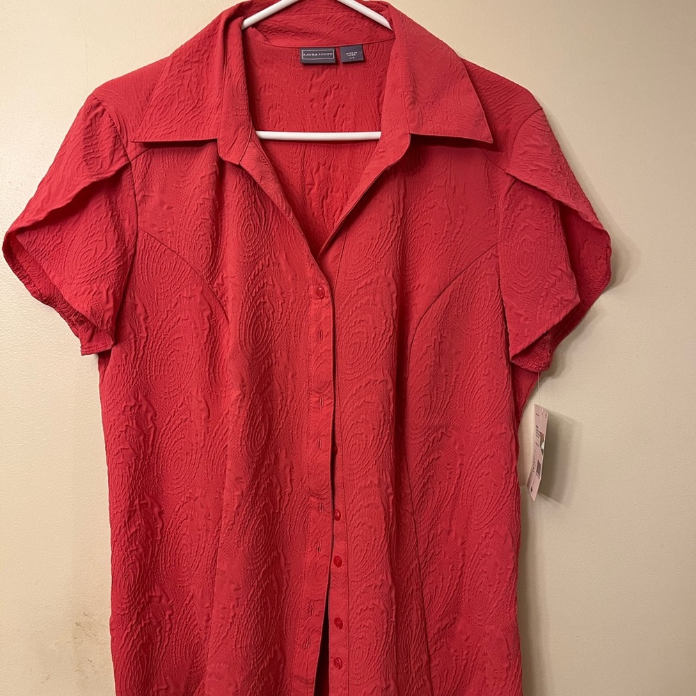 NWT Laura Scott blouse